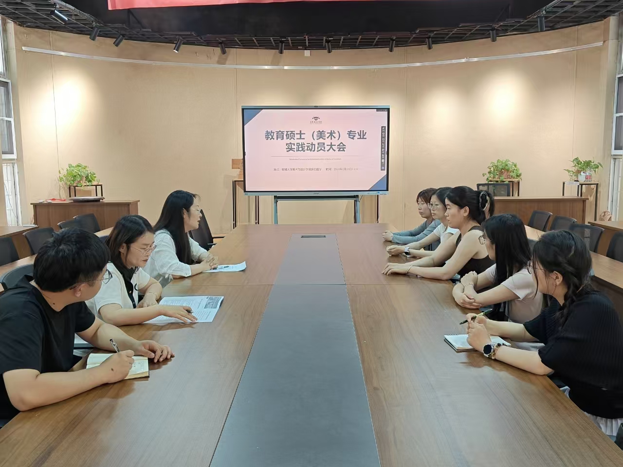QQ11.jpg